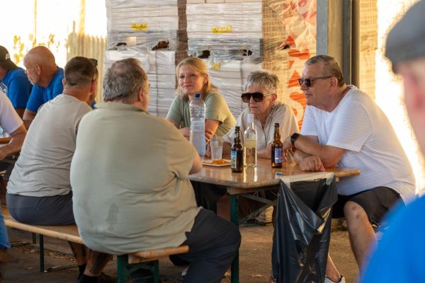 260625-h-t-mitarbeiterfest-9A7E48D6B-0251-E982-BAAB-C9B227002F8B.jpg